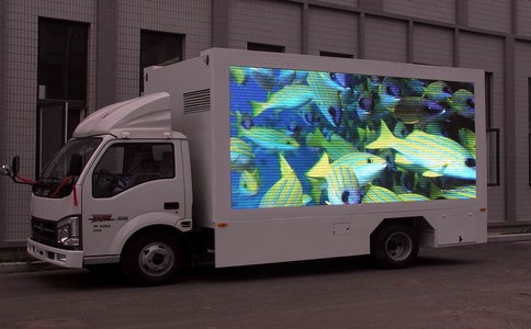 LED宣傳車屏企跨越自動化為核心競爭力的定位前景
